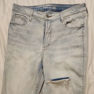 Old Navy Light Blue Skinny Jeans